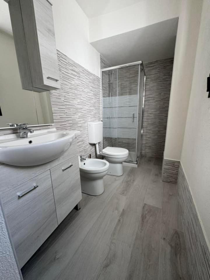 Jonia Apartments 加里 外观 照片