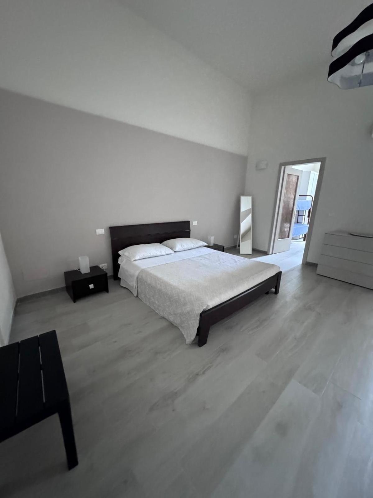 Jonia Apartments 加里 外观 照片