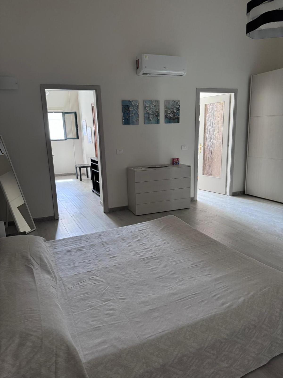 Jonia Apartments 加里 外观 照片